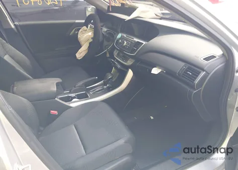 2015 Honda Accord Lx z USA, uszkodzony, nr VIN 1HGCR2F36FA019916